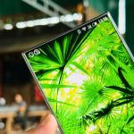 Sharp Crystal X 402SH (2GB/16GB)