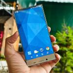 Sharp Crystal X 402SH (2GB/16GB)